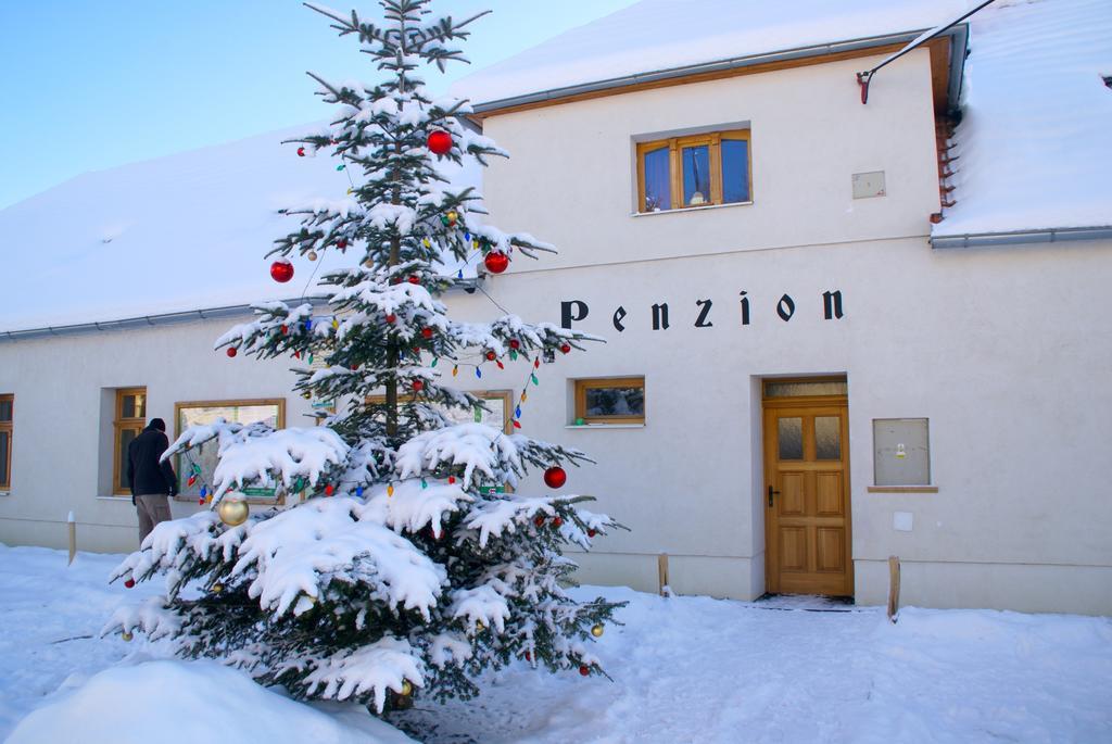 Penzion U Cerneho Potoka Nová Lhota Dış mekan fotoğraf
