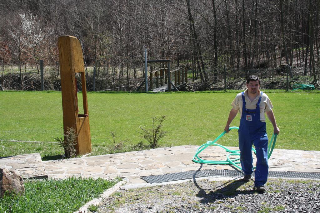 Penzion U Cerneho Potoka Nová Lhota Dış mekan fotoğraf